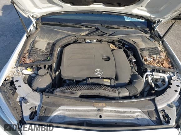 ✅ 2019 Mercedes-Benz C 300 • VIN: 55SWF8EB9KU296768 • Lot: 42137749. Wystawiony na IAAI z przebiegiem Nie podano. Bezpłatny archiwum sprzedaży aukcyjnych z USA i szczegółowy raport historii pojazdu na DreamBid. Zdjęcie 10.