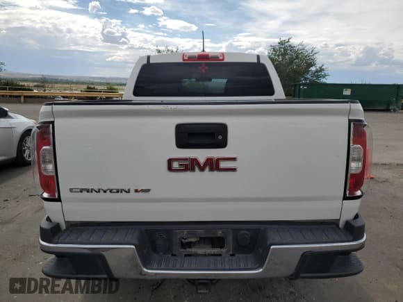✅ 2018 GMC Canyon 2WD • VIN: 1GTG5BEN9J1106149 • Лот: 65613945. Опубликован ранее на Copart с пробегом 57 203 миль. Бесплатный доступ к архиву аукционных продаж из США и подробный отчёт об истории автомобиля на DreamBid. Изображение 6.