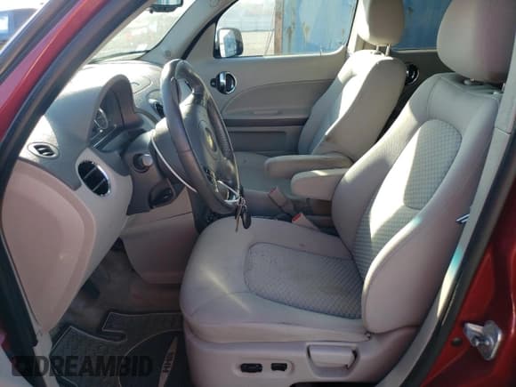 ✅ 2006 Chevrolet HHR LT • VIN: 3GNDA23P76S523544 • Lot: 84111904. Listed on Copart with 333,315 mi. Free auction sales archive from the USA and detailed vehicle history report at DreamBid. Image 7.