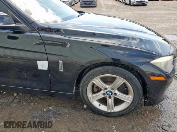 ✅ 2013 BMW 3 Series 328i • VIN: WBA3A5C57DF351602 • Lot: 60753385. Listed on Copart with 129,682 mi. Free auction sales archive from the USA and detailed vehicle history report at DreamBid. Image 12.