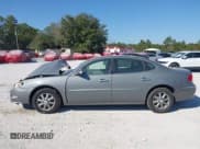 ✅ 2008 Buick LaCrosse CXL • VIN: 2G4WD582781174127 • Lot: 43712474. Wystawiony na IAAI z przebiegiem 82 631 mil. Bezpłatny archiwum sprzedaży aukcyjnych z USA i szczegółowy raport historii pojazdu na DreamBid. Zdjęcie 14.