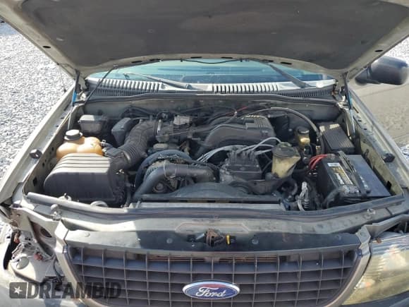 ✅ 2003 Ford Explorer XLS • VIN: 1FMZU62K23UB71371 • Lot: 86670765. Listed on Copart with 236,574 mi. Free auction sales archive from the USA and detailed vehicle history report at DreamBid. Image 11.