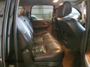 ✅ 2007 Chevrolet Suburban LTZ • VIN: 3GNFK16357G109370 • Lot: 79959774. Wystawiony na Copart z przebiegiem 235 824 mil. Bezpłatny archiwum sprzedaży aukcyjnych z USA i szczegółowy raport historii pojazdu na DreamBid. Zdjęcie 11.