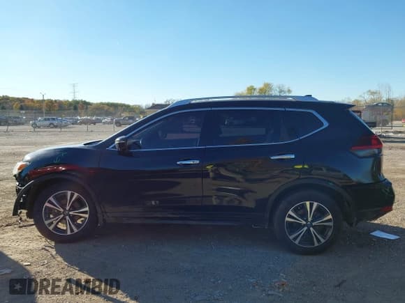 ✅ 2020 Nissan Rogue SV • VIN: JN8AT2MV9LW119698 • Лот: 43536186. Опубликован ранее на IAAI с пробегом 49 218 миль. Бесплатный доступ к архиву аукционных продаж из США и подробный отчёт об истории автомобиля на DreamBid. Изображение 15.