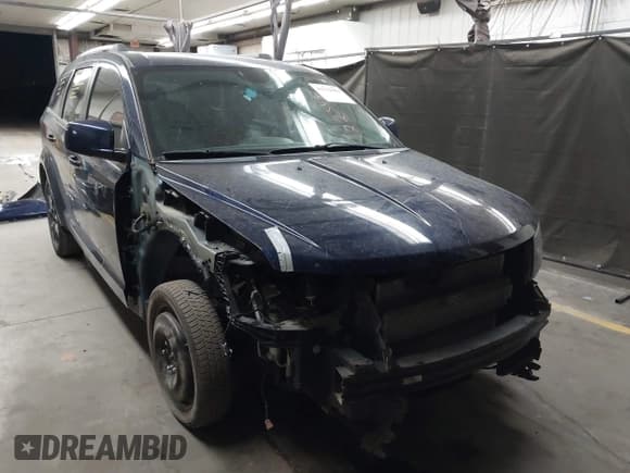 ✅ 2017 Dodge Journey Crossroad Plus • VIN: 3C4PDCGG4HT552722 • Лот: 42794962. Опубликован ранее на IAAI с пробегом 102 184 миль. Бесплатный доступ к архиву аукционных продаж из США и подробный отчёт об истории автомобиля на DreamBid. Изображение 1.