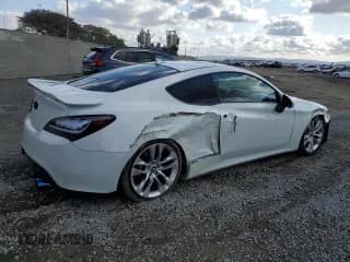 ✅ 2013 Hyundai Genesis Coupe Grand Touring • VIN: KMHHU6KJ6DU091950 • Lot: 42839365. Wystawiony na Copart z przebiegiem 91 363 mil. Bezpłatny archiwum sprzedaży aukcyjnych z USA i szczegółowy raport historii pojazdu na DreamBid. Zdjęcie 3.