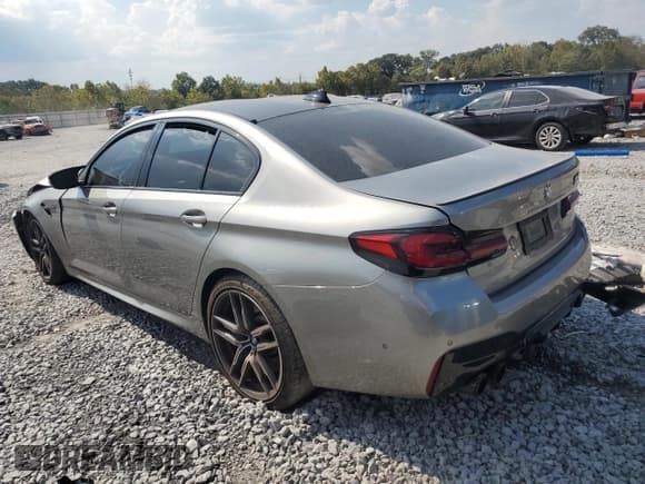 ✅ 2021 BMW M5 • VIN: WBS83CH03MCG36024 • Lot: 80796705. Wystawiony na Copart z przebiegiem Nie podano. Bezpłatny archiwum sprzedaży aukcyjnych z USA i szczegółowy raport historii pojazdu na DreamBid. Zdjęcie 2.