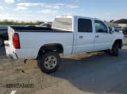 ✅ 2005 Chevrolet Silverado 1500 Z71 • VIN: 2GCEK13T251142969 • Лот: 79719894. Опубликован ранее на Copart с пробегом 182 787 миль. Бесплатный доступ к архиву аукционных продаж из США и подробный отчёт об истории автомобиля на DreamBid. Изображение 3.