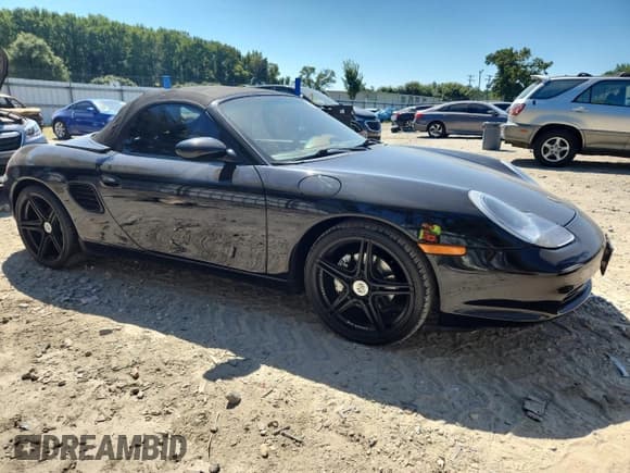 ✅ 2003 Porsche Boxster • VIN: WP0CA29803U624635 • Lot: 70551655. Listed on Copart with 152,389 mi. Free auction sales archive from the USA and detailed vehicle history report at DreamBid. Image 4.