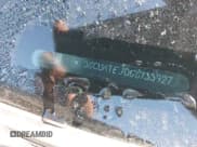 ✅ 2016 Chevrolet Silverado 1500 High Country • VIN: 3GCUKTEJ0GG133927 • Lot: 43484680. Wystawiony na IAAI z przebiegiem 101 374 mil. Bezpłatny archiwum sprzedaży aukcyjnych z USA i szczegółowy raport historii pojazdu na DreamBid. Zdjęcie 9.