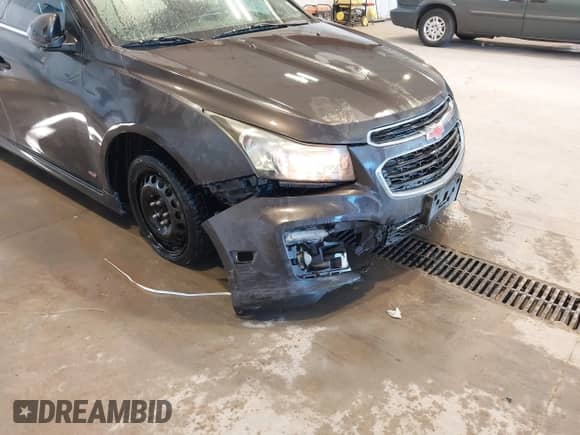 2016 Chevrolet Cruze LT с VIN 1G1PE5SB5G7215864, выставлен на аукционе IAAI как лот 42795901 с пробегом 147 424 миль миль и . История ставок и продаж доступна на DreamBid. Изображение 6.