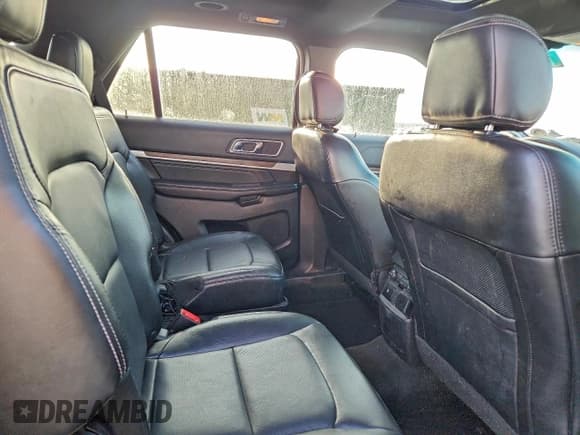 ✅ 2016 Ford Explorer Limited • VIN: 1FM5K7F87GGC57711 • Лот: 93646275. Опубликован ранее на Copart с пробегом 120 828 миль. Бесплатный доступ к архиву аукционных продаж из США и подробный отчёт об истории автомобиля на DreamBid. Изображение 11.