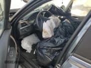 ✅ 2013 BMW 3 Series 328i • VIN: WBA3A5C51DF355094 • Lot: 82603435. Wystawiony na Copart z przebiegiem Nie podano. Bezpłatny archiwum sprzedaży aukcyjnych z USA i szczegółowy raport historii pojazdu na DreamBid. Zdjęcie 8.