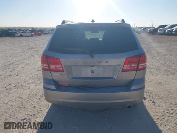✅ 2018 Dodge Durango SXT • VIN: 1C4RDHAG6JC277970 • Lot: 43686708. Wystawiony na IAAI z przebiegiem 86 569 mil. Bezpłatny archiwum sprzedaży aukcyjnych z USA i szczegółowy raport historii pojazdu na DreamBid. Zdjęcie 16.