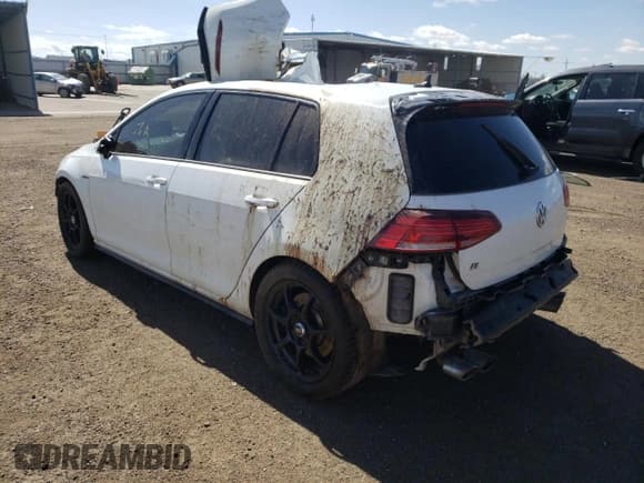 ✅ 2018 Volkswagen Golf R • VIN: WVWWF7AU2JW242368 • Lot: 36053953. Wystawiony na Copart z przebiegiem Nie podano. Bezpłatny archiwum sprzedaży aukcyjnych z USA i szczegółowy raport historii pojazdu na DreamBid. Zdjęcie 3.