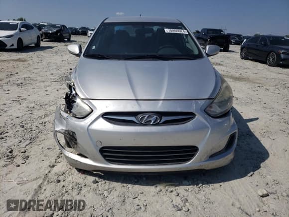 ✅ 2014 Hyundai Accent GLS • VIN: KMHCT4AE4EU610694 • Лот: 70809024. Опубликован ранее на Copart с пробегом 107 032 миль. Бесплатный доступ к архиву аукционных продаж из США и подробный отчёт об истории автомобиля на DreamBid. Изображение 5.