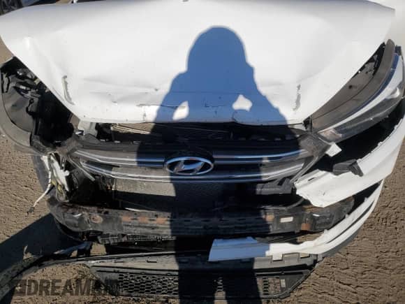 2017 Hyundai Tucson Sport z VIN KM8J3CA23HU541265, wystawiony jako Copart lot #84772075 z przebiegiem 145 080 mil mil oraz Szkoda całkowita • Salvage title. Historia ofert i sprzedaży dostępna na DreamBid. Obrazek 11.