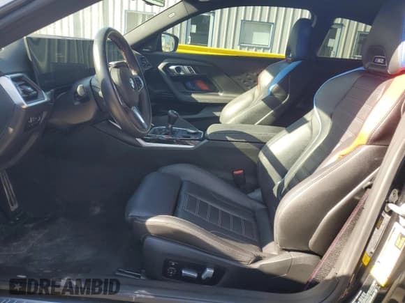 ✅ 2023 BMW M2 • VIN: 3MF13DM07P8D63938 • Lot: 79582414. Wystawiony na Copart z przebiegiem 9 552 mil. Bezpłatny archiwum sprzedaży aukcyjnych z USA i szczegółowy raport historii pojazdu na DreamBid. Zdjęcie 7.