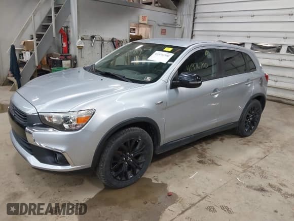 ✅ 2017 Mitsubishi Outlander ES • VIN: JA4AP3AU2HZ032372 • Lot: 41976700. Listed on IAAI with 87,827 mi. Free auction sales archive from the USA and detailed vehicle history report at DreamBid. Image 17.