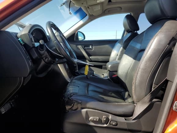 ✅ 2007 Infiniti FX • VIN: JNRBS08W47X400561 • Лот: 55867195. Опубликован ранее на Copart с пробегом 160 130 миль. Бесплатный доступ к архиву аукционных продаж из США и подробный отчёт об истории автомобиля на DreamBid. Изображение 7.