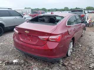 2019 Chevrolet Malibu LT with VIN 1G1ZD5ST6KF111029, listed as a IAAI auction lot 42895950 with 109,939 mi miles and . Bid and sale history available at DreamBid. Image 4.