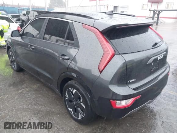 ✅ 2024 Kia Niro Wind • VIN: KNDCR3L12R5109424 • Lot: 43433245. Listed on IAAI with 60,104 mi. Free auction sales archive from the USA and detailed vehicle history report at DreamBid. Image 3.
