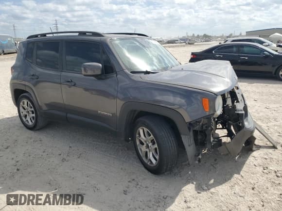 ✅ 2017 Jeep Renegade Latitude • VIN: ZACCJABB4HPF48345 • Lot: 87395055. Listed on Copart with Not provided. Free auction sales archive from the USA and detailed vehicle history report at DreamBid. Image 4.