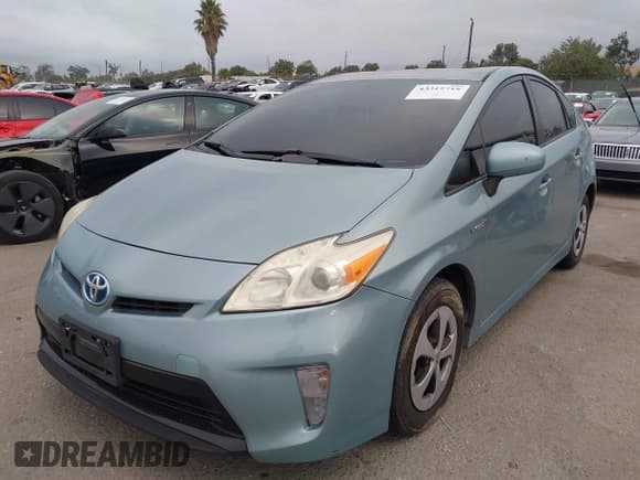 ✅ 2013 Toyota Prius Three • VIN: JTDKN3DU7D5680125 • Lot: 43315718. Listed on IAAI with 158,385 mi. Free auction sales archive from the USA and detailed vehicle history report at DreamBid. Image 2.