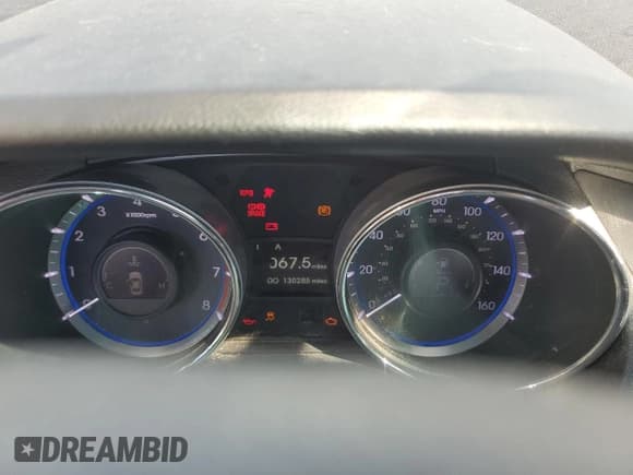 ✅ 2013 Hyundai Sonata GLS • VIN: 5NPEB4AC8DH751744 • Lot: 71103314. Listed on Copart with 130,285 mi. Free auction sales archive from the USA and detailed vehicle history report at DreamBid. Image 9.