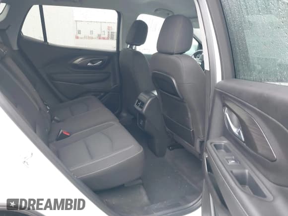 ✅ 2024 GMC Terrain SLE • VIN: 3GKALMEG6RL339262 • Lot: 43569889. Wystawiony na IAAI z przebiegiem 22 452 mil. Bezpłatny archiwum sprzedaży aukcyjnych z USA i szczegółowy raport historii pojazdu na DreamBid. Zdjęcie 8.