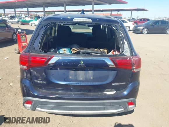2018 Mitsubishi Outlander ES с VIN JA4AD2A33JZ054607, выставлен на аукционе IAAI как лот 43566755 с пробегом 124 495 миль миль и . История ставок и продаж доступна на DreamBid. Изображение 6.