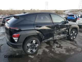 2024 Hyundai Kona SEL with VIN KM8HBCAB4RU108928, listed as a Copart auction lot 80341784 with 4,901 mi miles and Salvage title. Bid and sale history available at DreamBid. Image 3.