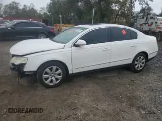 ✅ 2006 Volkswagen Passat Value Edition • VIN: WVWAK73C26P047642 • Lot: 86306395. Listed on Copart with 216,318 mi. Free auction sales archive from the USA and detailed vehicle history report at DreamBid. Image 1.