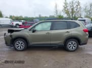 ✅ 2024 Subaru Forester Premium • VIN: JF2SKADC2RH503185 • Lot: 42178360. Listed on IAAI with 23,250 mi. Free auction sales archive from the USA and detailed vehicle history report at DreamBid. Image 14.