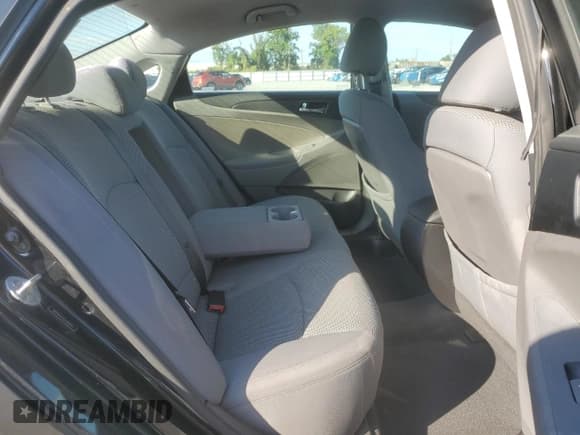 ✅ 2012 Hyundai Sonata GLS • VIN: 5NPEB4AC5CH404015 • Lot: 90142035. Wystawiony na Copart z przebiegiem 85 042 mil. Bezpłatny archiwum sprzedaży aukcyjnych z USA i szczegółowy raport historii pojazdu na DreamBid. Zdjęcie 10.