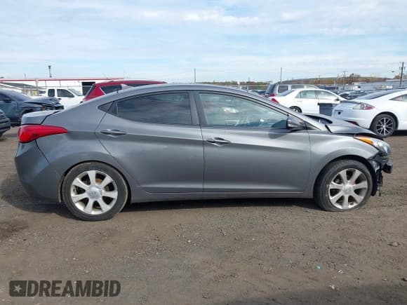 ✅ 2012 Hyundai Elantra GLS • VIN: 5NPDH4AE3CH081272 • Lot: 43624875. Listed on IAAI with 192,295 mi. Free auction sales archive from the USA and detailed vehicle history report at DreamBid. Image 13.