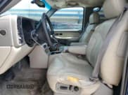 ✅ 2002 GMC Yukon XL SLE • VIN: 3GKEC16Z82G338645 • Lot: 71976544. Wystawiony na Copart z przebiegiem 233 784 mil. Bezpłatny archiwum sprzedaży aukcyjnych z USA i szczegółowy raport historii pojazdu na DreamBid. Zdjęcie 7.