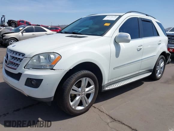 ✅ 2010 Mercedes-Benz M 350 • VIN: 4JGBB5GBXAA591503 • Lot: 41970139. Listed on IAAI with 190,453 mi. Free auction sales archive from the USA and detailed vehicle history report at DreamBid. Image 2.