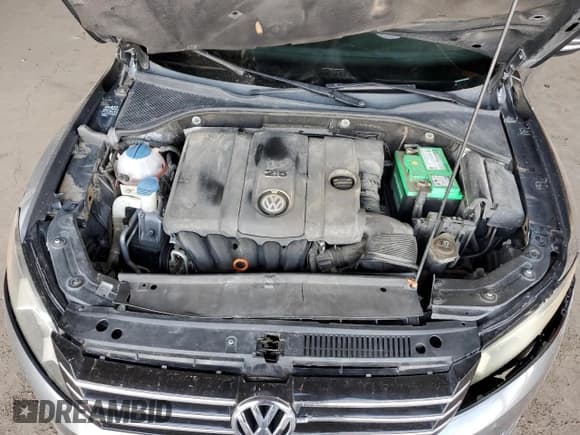 ✅ 2012 Volkswagen Passat S • VIN: 1VWAP7A31CC060788 • Лот: 81405635. Опубликован ранее на Copart с пробегом 157 790 миль. Бесплатный доступ к архиву аукционных продаж из США и подробный отчёт об истории автомобиля на DreamBid. Изображение 11.