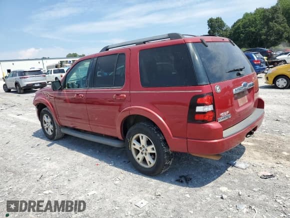✅ 2010 Ford Explorer XLT • VIN: 1FMEU6DE4AUA05596 • Lot: 69029015. Wystawiony na Copart z przebiegiem 113 673 mil. Bezpłatny archiwum sprzedaży aukcyjnych z USA i szczegółowy raport historii pojazdu na DreamBid. Zdjęcie 2.