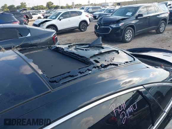 2023 Hyundai Sonata N Line with VIN KMHL14JC9PA326874, listed as a IAAI auction lot 43195407 with 42,210 mi miles and . Bid and sale history available at DreamBid. Image 6.