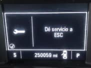 ✅ 2018 Chevrolet Equinox LT • VIN: 2GNAXJEV4J6197183 • Lot: 43381774. Wystawiony na IAAI z przebiegiem 250 059 mil. Bezpłatny archiwum sprzedaży aukcyjnych z USA i szczegółowy raport historii pojazdu na DreamBid. Zdjęcie 15.