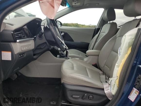 ✅ 2022 Kia Niro EX Premium • VIN: KNDCC3LD2N5536334 • Lot: 86629755. Wystawiony na Copart z przebiegiem 59 495 mil. Bezpłatny archiwum sprzedaży aukcyjnych z USA i szczegółowy raport historii pojazdu na DreamBid. Zdjęcie 7.