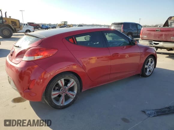 ✅ 2012 Hyundai Veloster w/Gray Int • VIN: KMHTC6AD4CU048134 • Lot: 87953405. Wystawiony na Copart z przebiegiem Nie podano. Bezpłatny archiwum sprzedaży aukcyjnych z USA i szczegółowy raport historii pojazdu na DreamBid. Zdjęcie 3.