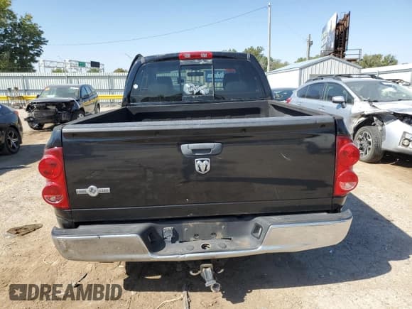 ✅ 2007 Dodge 1500 SLT • VIN: 1D7HA182X7S132036 • Лот: 74792434. Опубликован ранее на Copart с пробегом 113 575 миль. Бесплатный доступ к архиву аукционных продаж из США и подробный отчёт об истории автомобиля на DreamBid. Изображение 6.