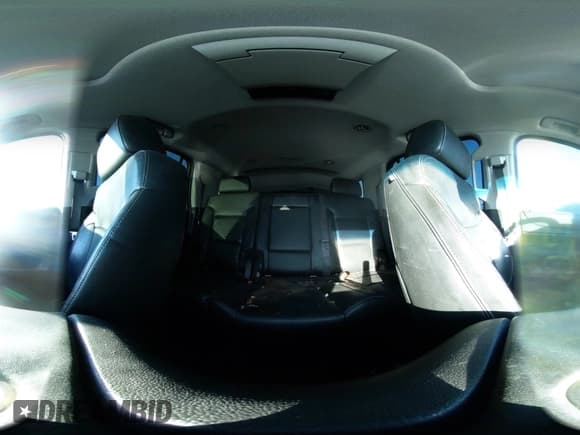 ✅ 2015 Chevrolet Tahoe LTZ • VIN: 1GNSCCKC3FR639820 • Lot: 43580765. Listed on IAAI with 184,059 mi. Free auction sales archive from the USA and detailed vehicle history report at DreamBid. Image 19.