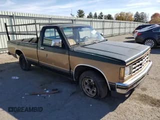 ✅ 1988 Chevrolet S-10 X96 • VIN: 1GCCS14Z6J8189519 • Лот: 78000424. Опубликован ранее на Copart с пробегом 211 374 миль. Бесплатный доступ к архиву аукционных продаж из США и подробный отчёт об истории автомобиля на DreamBid. Изображение 4.
