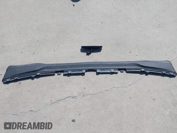 ✅ 2019 Ford F-150 XL • VIN: 1FTMF1CB0KKE69096 • Lot: 42464559. Listed on IAAI with 147,122 mi. Free auction sales archive from the USA and detailed vehicle history report at DreamBid. Image 12.