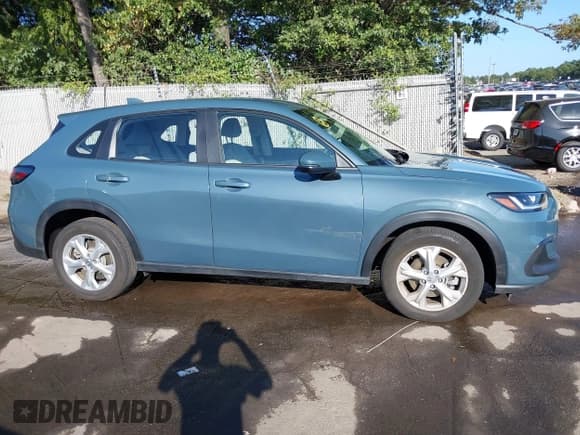 ✅ 2024 Honda HR-V LX • VIN: 3CZRZ2H32RM773628 • Лот: 43272616. Опубликован ранее на IAAI с пробегом 21 006 миль. Бесплатный доступ к архиву аукционных продаж из США и подробный отчёт об истории автомобиля на DreamBid. Изображение 13.