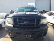 ✅ 2007 Ford F-150 XLT • VIN: 1FTPW12V67FB39777 • Lot: 69291264. Wystawiony na Copart z przebiegiem 194 617 mil. Bezpłatny archiwum sprzedaży aukcyjnych z USA i szczegółowy raport historii pojazdu na DreamBid. Zdjęcie 5.